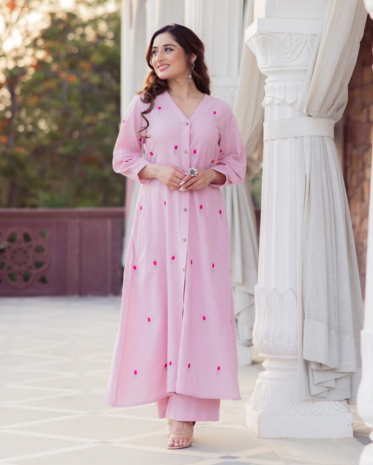 Noor Light Pink Embroidered Kurta Set